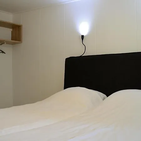 Vakantiebungalow En Glamping Op De Veluwe אוהל מפואר *