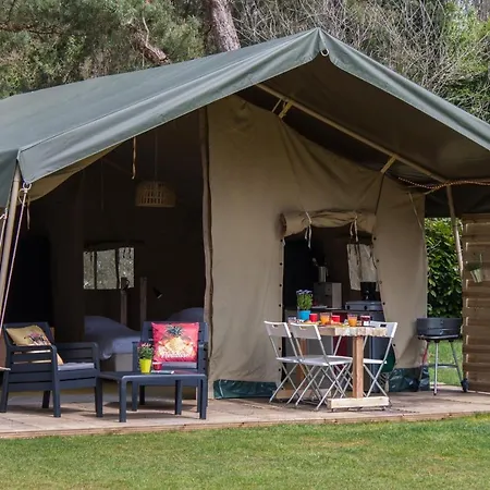 Vakantiebungalow En Glamping Op De Veluwe * נונספייט