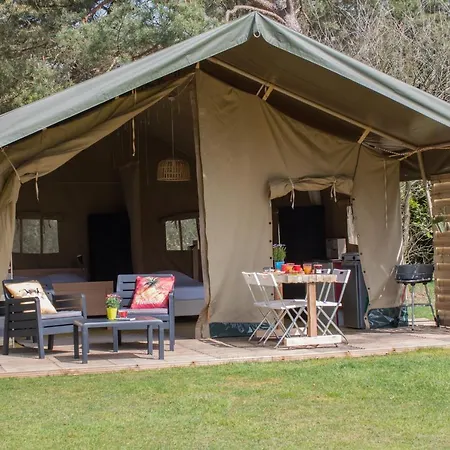 אוהל מפואר Vakantiebungalow En Glamping Op De Veluwe *