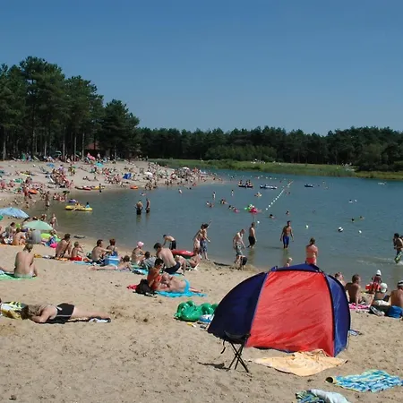Vakantiebungalow En Glamping Op De Veluwe אוהל מפואר נונספייט