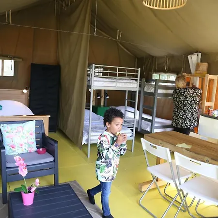 אוהל מפואר Vakantiebungalow En Glamping Op De Veluwe נונספייט